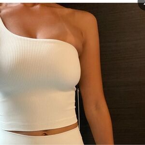 Lululemon nulu asymmetrical tank